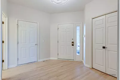 4405 Middleton Place, Lisle, IL 60532 - Photo 6