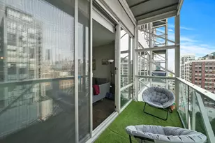 653 N Kingsbury St, Chicago, IL 60654 - Photo 8