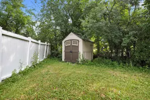 1603 Roder Ct, Streamwood, IL 60107 - Photo 20