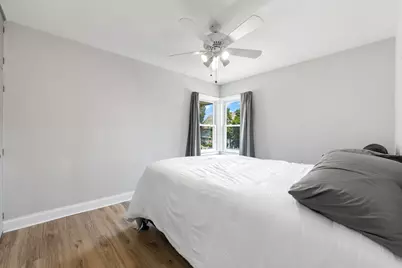 56 Chicago Avenue, Clarendon Hills, IL 60514 - Photo 20
