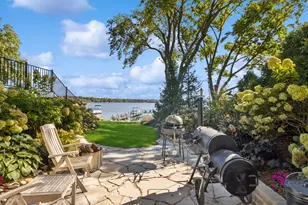 245 Sunrise Ln, Lake Zurich, IL 60047 - Photo 32