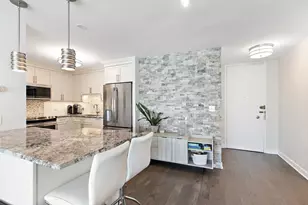 1440 N Lake Shore Dr, Chicago, IL 60610 - Photo 6