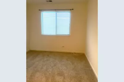 327 Wildberry Court #D2, Schaumburg, IL 60193 - Photo 16