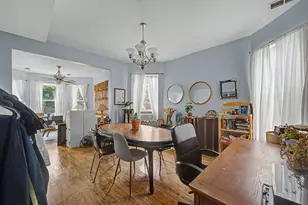 852 N Springfield Ave, Chicago, IL 60651 - Photo 10