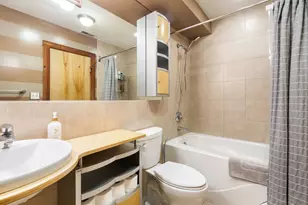 7020 N Paulina St, Chicago, IL 60626 - Photo 12