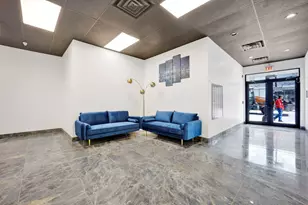 4350 W Lawrence Ave, Chicago, IL 60630 - Photo 2