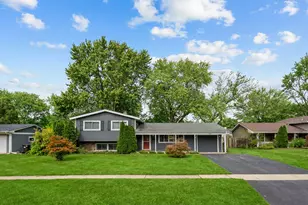 118 Dartmoor Dr, Crystal Lake, IL 60014 - Photo 16