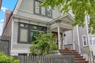 2244 N Maplewood Ave, Chicago, IL 60647 - Photo 1