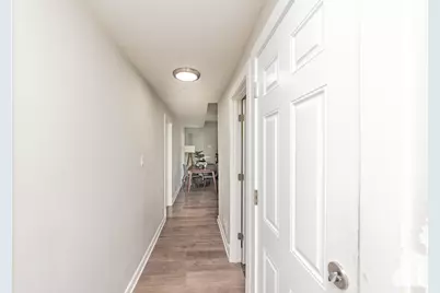 2923 N Avers Avenue #2, Chicago, IL 60618 - Photo 4