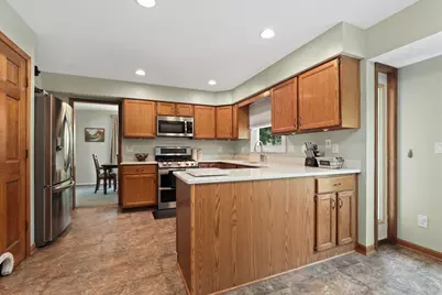 2686 Le Baron Court, Geneva, IL 60134 - Photo 8