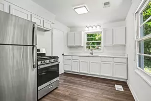 322 Indianwood Blvd, Park Forest, IL 60466 - Photo 2