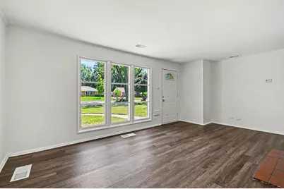 322 Indianwood Boulevard, Park Forest, IL 60466 - Photo 6