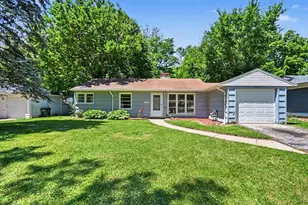 322 Indianwood Blvd, Park Forest, IL 60466 - Photo 1