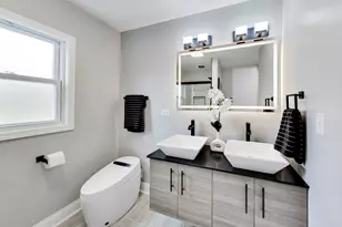 2227 Foster St, Evanston, IL 60201 - Photo 12