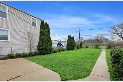 2227 Foster Street, Evanston, IL 60201 - Photo 20