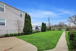 2227 Foster St, Evanston, IL 60201 - Photo 20