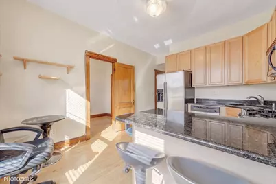 835 N Maplewood Avenue #3R, Chicago, IL 60622 - Photo 4