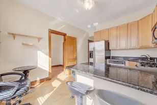 835 N Maplewood Ave, Chicago, IL 60622 - Photo 4