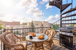 835 N Maplewood Ave, Chicago, IL 60622 - Photo 16