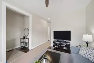 4046 W 21st St, Chicago, IL 60623 - Photo 4