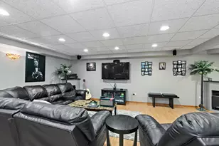 1961 Broadsmore Dr, Algonquin, IL 60102 - Photo 24