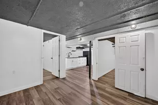 4826 Wright Terrace, Skokie, IL 60077 - Photo 24
