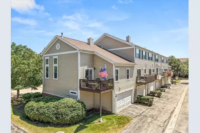 1096 Village Center Parkway #1, Aurora, IL 60506 - Photo 16