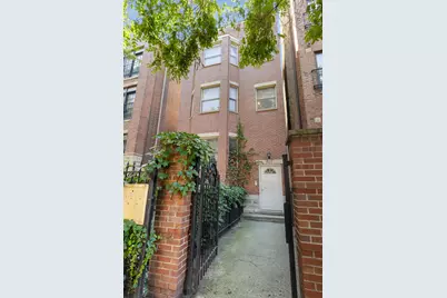 1522 N Bosworth Avenue #2, Chicago, IL 60642 - Photo 2