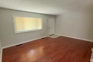 17331 Community St, Lansing, IL 60438 - Photo 6