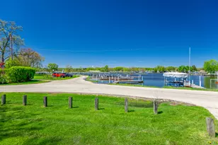 1010 Osage Dr, McHenry, IL 60051 - Photo 12