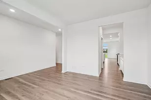 6214 Leinster Ln, Tinley Park, IL 60477 - Photo 4