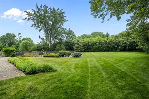 455 Rockefeller Rd, Lake Forest, IL 60045 - Photo 30