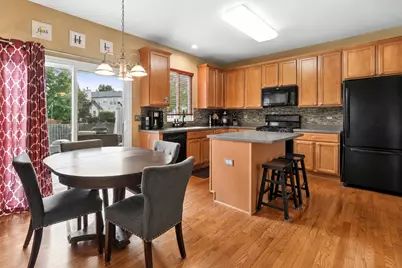 223 Clubhouse Street, Bolingbrook, IL 60490 - Photo 8