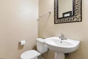 223 Clubhouse St, Bolingbrook, IL 60490 - Photo 10