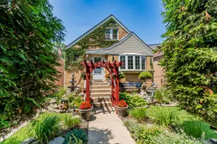 3536 S 61st Ct, Cicero, IL 60804 - Photo 1