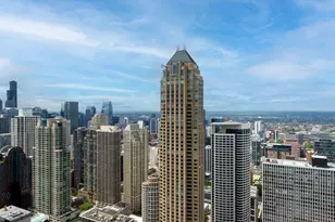 180 E Pearson St, Chicago, IL 60611 - Photo 32