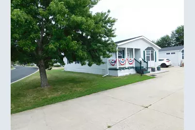 653A Bluebird Circle, Sandwich, IL 60548 - Photo 2