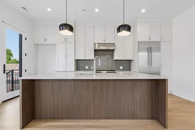 3820 N Damen Avenue #1, Chicago, IL 60618 - Photo 4