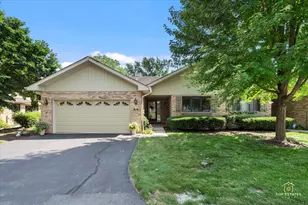 232 Royal Ln, Bloomingdale, IL 60108 - Photo 1