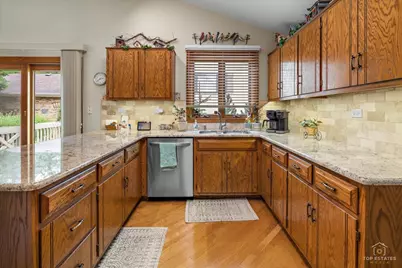 232 Royal Lane #232, Bloomingdale, IL 60108 - Photo 10