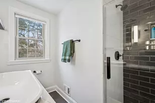 [Address not provided], Glenview, IL 60025 - Photo 20