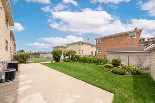 8440 W Windsor Ave, Chicago, IL 60656 - Photo 26