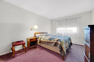 940 Holbrook Rd, Homewood, IL 60430 - Photo 12