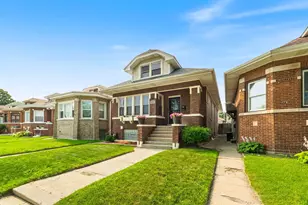 1725 E 84th St, Chicago, IL 60617 - Photo 2