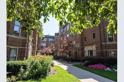 719 Hinman Avenue #2E, Evanston, IL 60202 - Photo 2