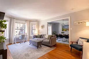 719 Hinman Ave, Evanston, IL 60202 - Photo 8
