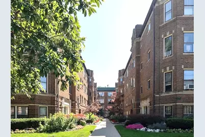 719 Hinman Avenue #2E, Evanston, IL 60202 - Photo 1