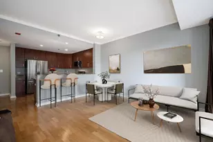 160 E Illinois St, Chicago, IL 60611 - Photo 2