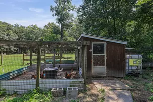 21824 Southwoods Ln, Pocahontas, IL 62275 - Photo 20