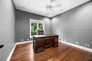 2S351 Chaucer Ct, Glen Ellyn, IL 60137 - Photo 10